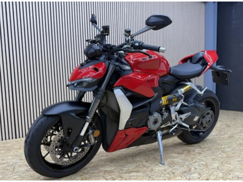 Ducati Streetfighter