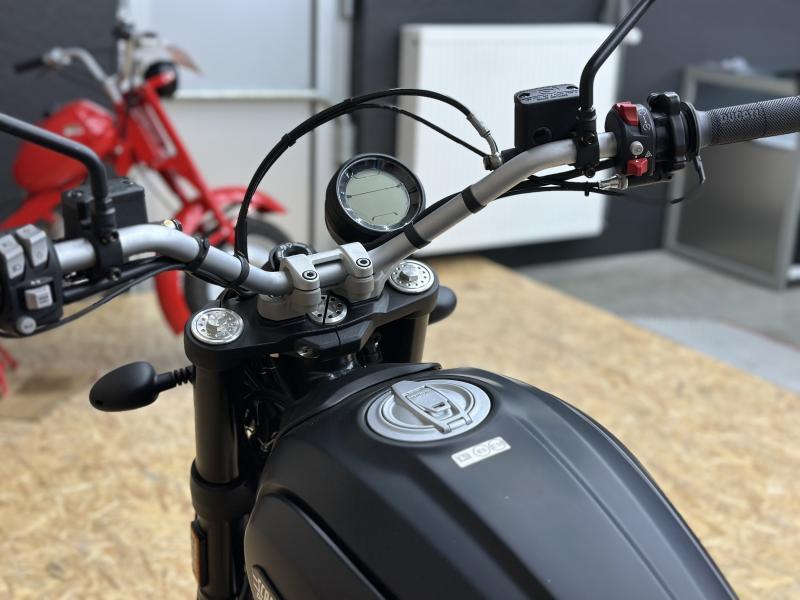Ducati Scrambler ICON DARK - Image 1