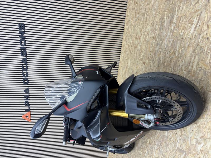 Ducati Panigale V4 SP - Image 1