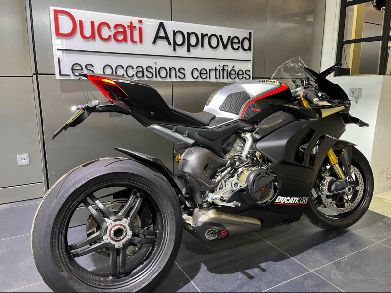 Ducati Panigale V4 SP - Image 1
