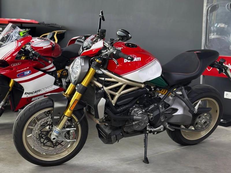 Ducati Monster 1200