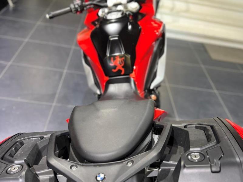 BMW S 1000 XR - Image 1