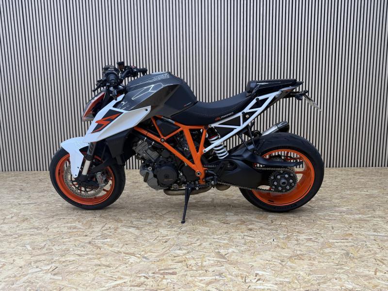 KTM 1290 Super Duke R R - Image 1