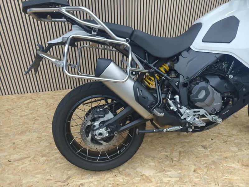 Aprilia Shiver 900 SHIVER - Image 1